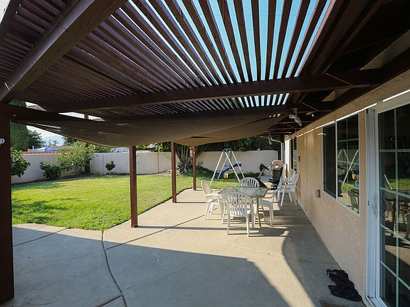 5th image of 1063 Forestdale Ave