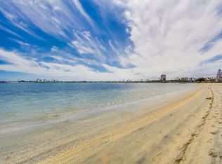 1235 Parker Pl #PENTHOUSE B, San Diego, CA 92109