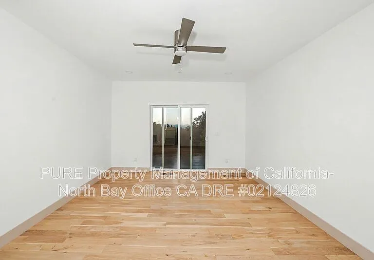 1920 Fountainview Cir — Photo 28