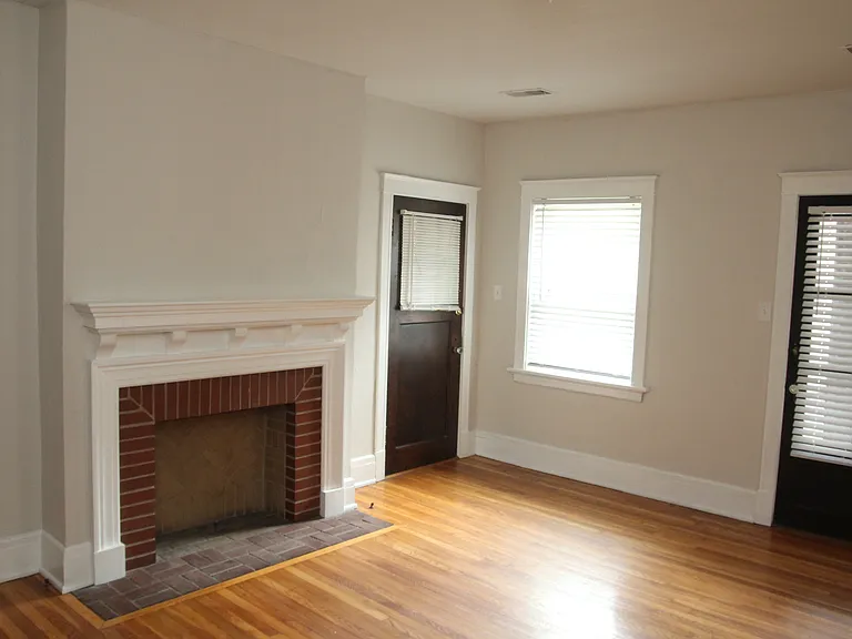 7307 Delmar Blvd #2W — Photo 2