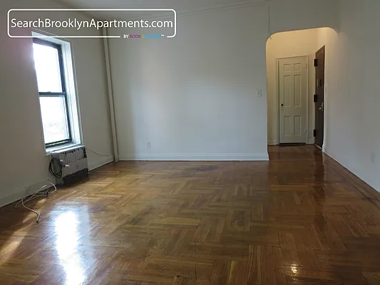 Rented by Book A Broker | media 6