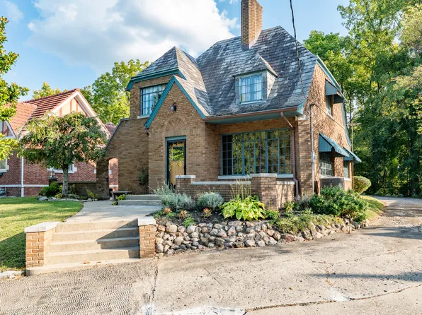 1617 S Riley Hwy, Shelbyville, IN 46176
