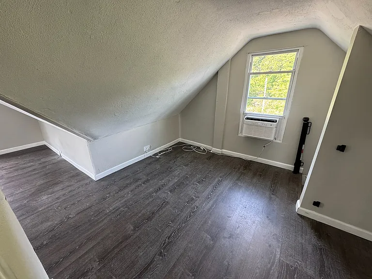 5029 Norwood Ave — Photo 25