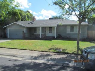 2444 Park Estates Dr, Sacramento, CA 95825