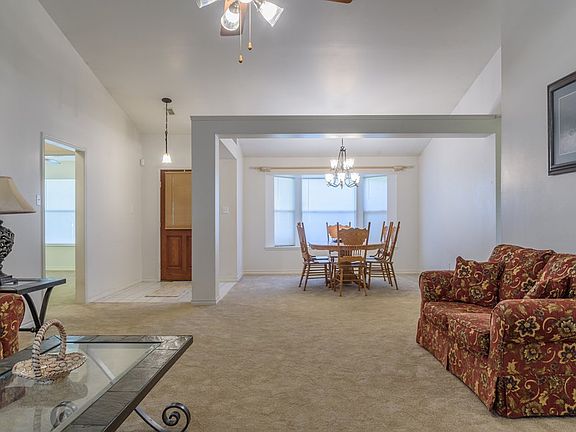 5th image of 100 Westwood Ln