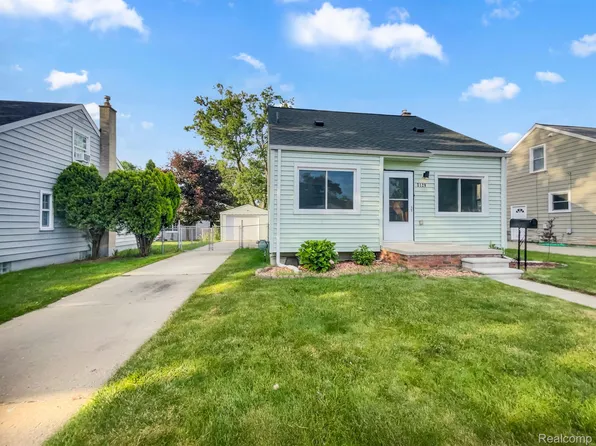 2129 Rosemont Rd, Berkley, MI 48072