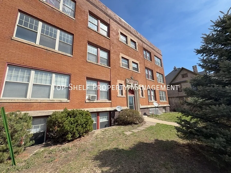 2419 Cottage Grove Ave #8