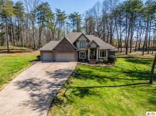 69 Harbor Dr, Jamestown, KY 42629