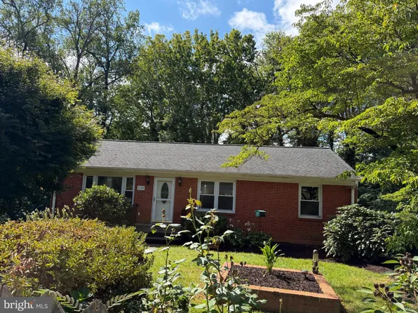 1905 Swanson Dr, Charlottesville, VA 22901