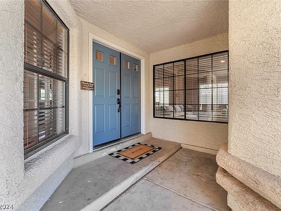 3rd image of 9104 Beacon Cove Ct
