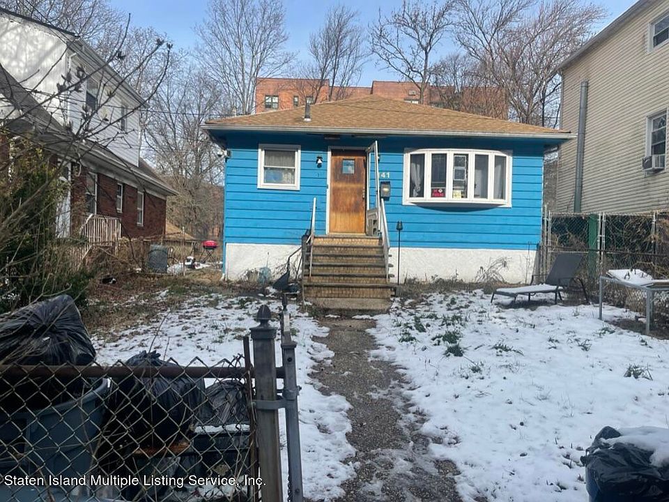 2nd image of 141 Roff St