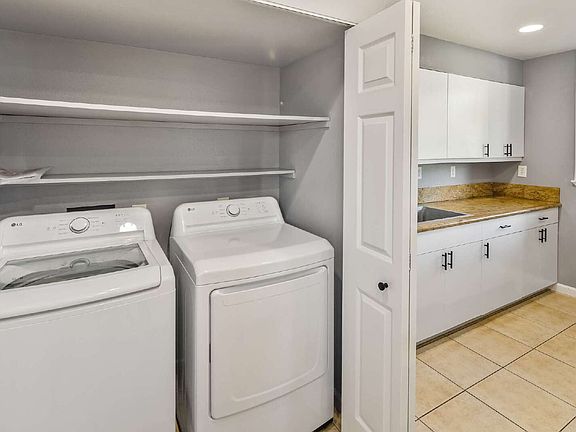 4th image of 94-065 Kuahelani Ave APT 144