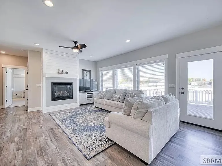 970 Pine Brook Ln #1 — Photo 5