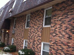 206 W Washington St, Urbana, IL 61801