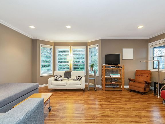 2nd image of 20554 118th Ave #61