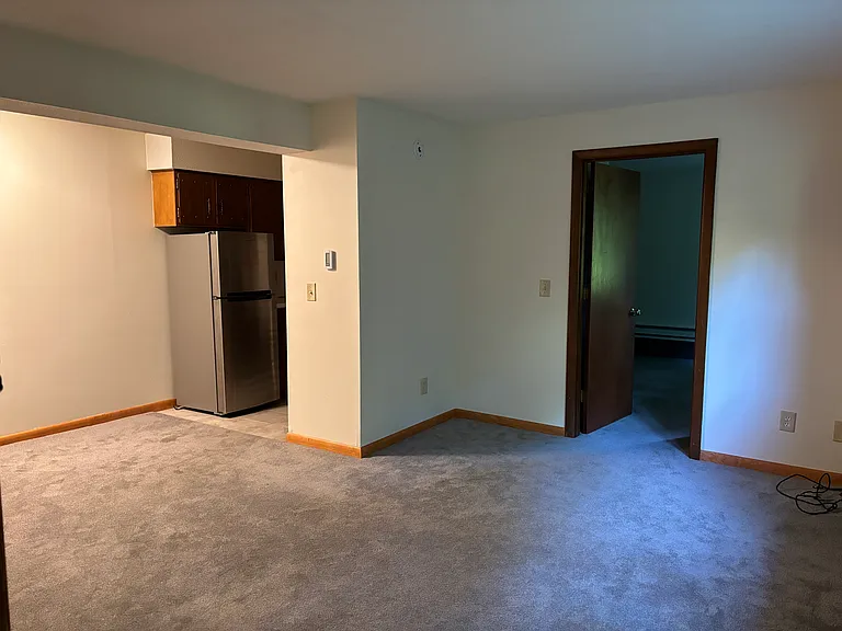 11 Plumtree Rd #1 — Photo 5