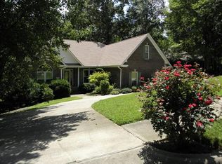 2008 Great Hills Dr NE, Huntsville, AL 35811