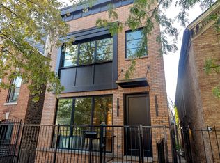 1625 W Julian St, Chicago, IL 60622