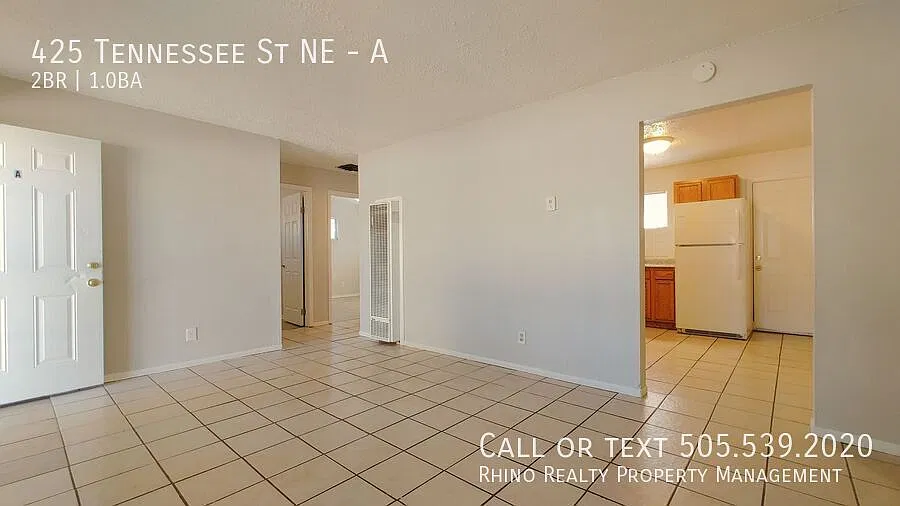 Charming 2 Bedroom 1 Bath In the La Mesa Neighborhood! — Photo 1