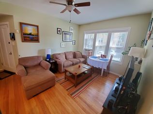 2210 W Carmen Ave APT 1W, Chicago, IL 60625