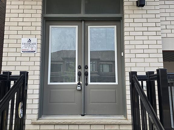 3rd image of 80 Singhampton Rd
