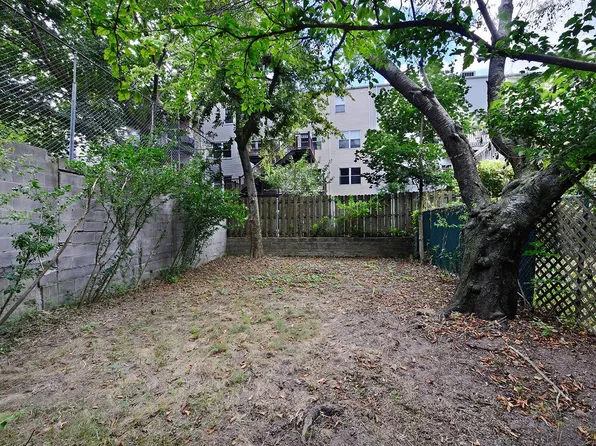 214 Jefferson Street image 15 of 16