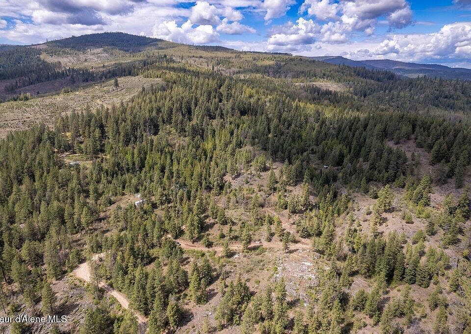 1st image of 1131 Cabin Ridge Rd