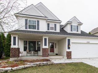 15207 Dundee Ave, Apple Valley, MN 55124