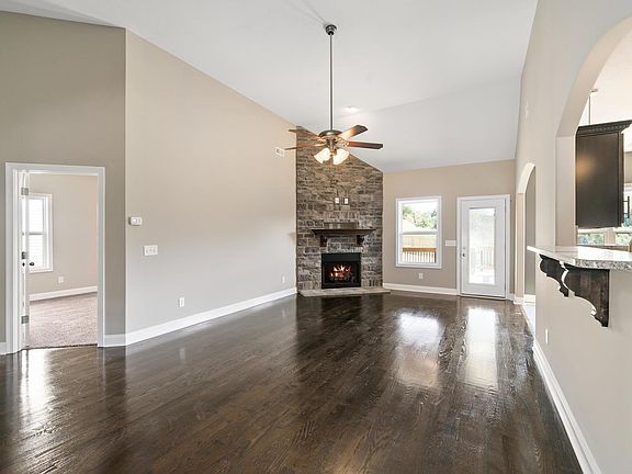 3rd image of 314 W Creek Farms Lot 314