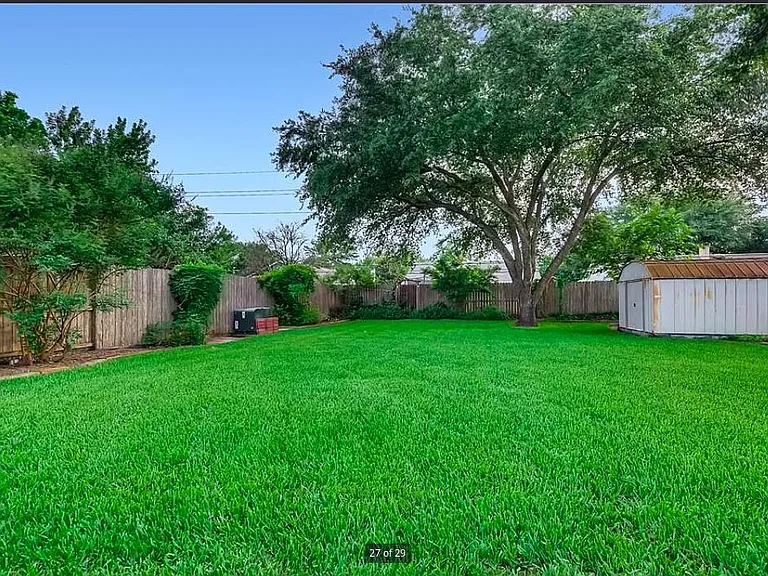 946 Mesa Terrace Dr — Photo 4