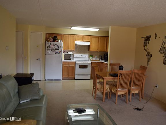 3rd image of 221 Beach 80th St APT 3G