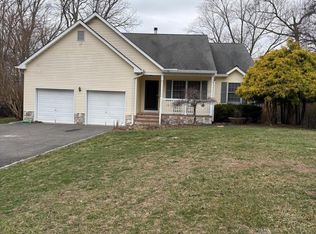 536 Deer Creek Court, Jackson, NJ 08527