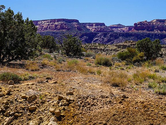 3rd image of 353 High Desert Rd