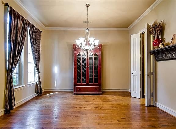 4th image of 2813 Stafford Ct