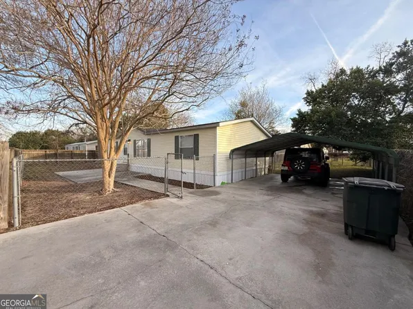 121 Thompson St, Fitzgerald, GA 31750