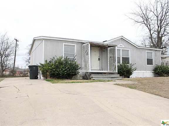 2nd image of 3214 Cantabrian Dr