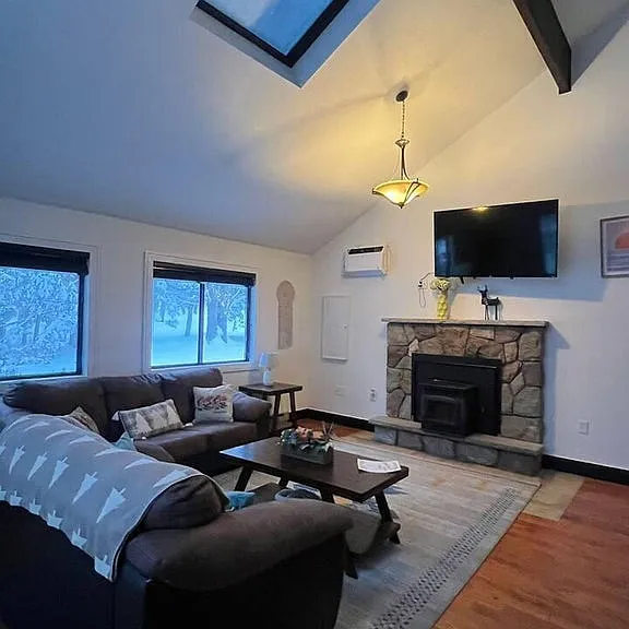112 Messerle Ct — Photo 6