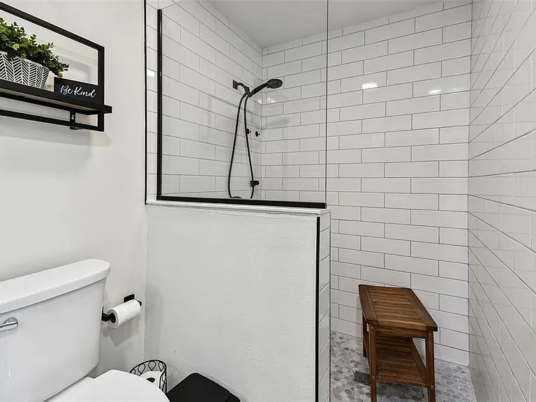 9032 Mission Oaks Blvd #F — Photo 20