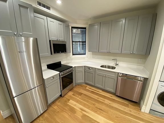 2nd image of 221 E 10th St #3
