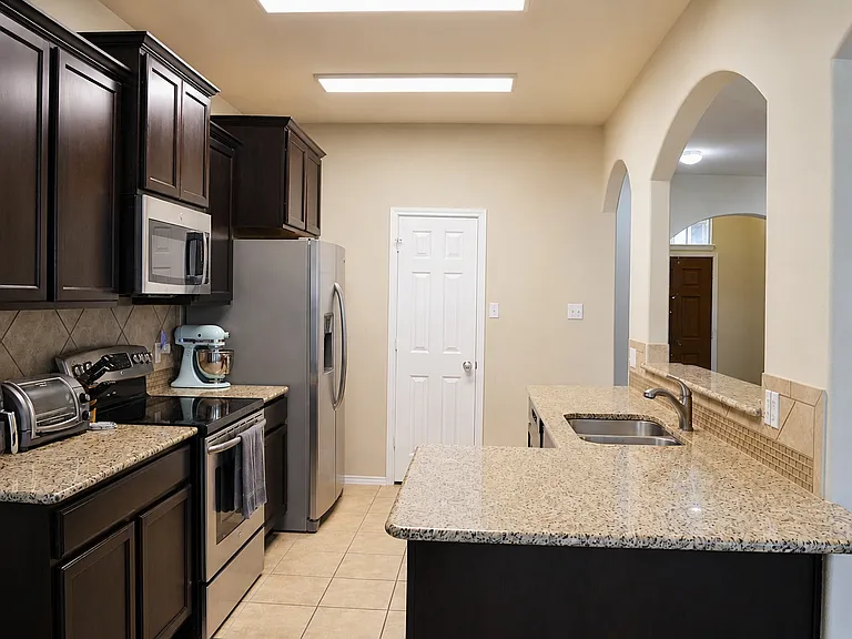 5407 Sulfur Spring Dr — Photo 10