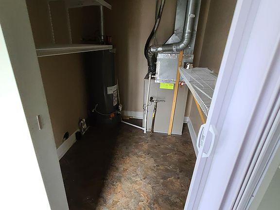 4th image of 8113 Kerry Rd