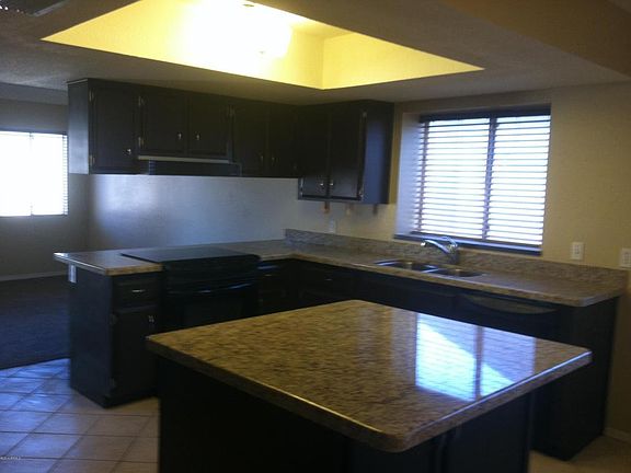 4th image of 4980 W Grovers Ave
