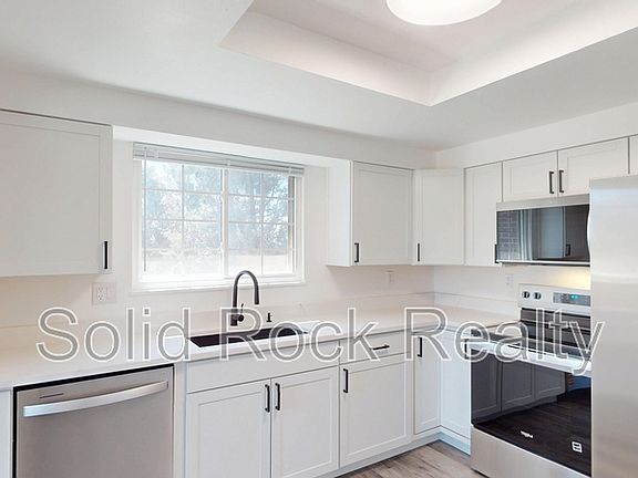 4th image of 7336 Franconia Dr