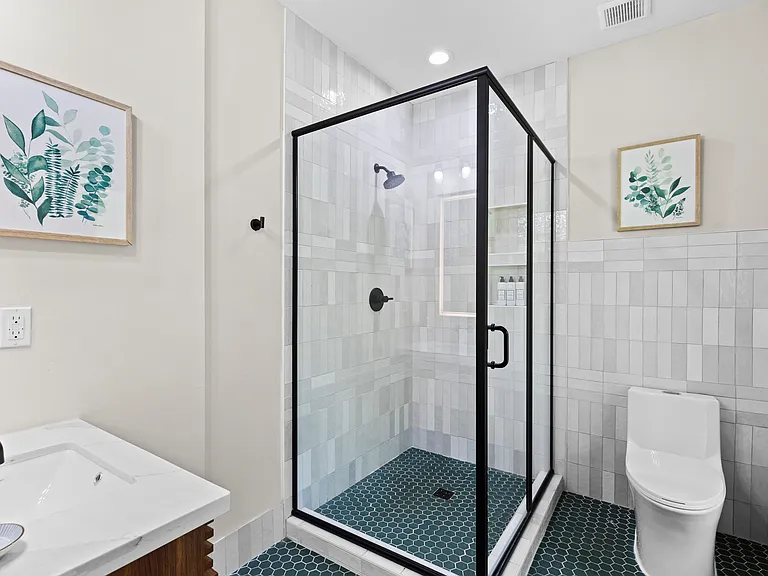 6790 River Rd #1 — Photo 15
