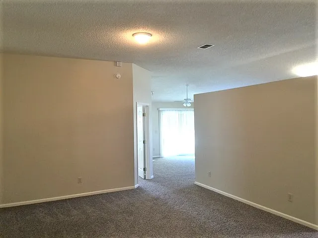1819 Harbor Island Dr — Photo 7