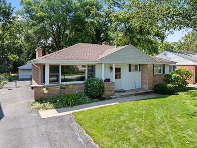 834 Meadowlark Ln, Glenview, IL, 60025