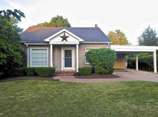 161 Floral Ave, Mount Clemens, MI 48043