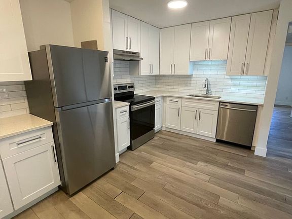 2nd image of 101 NW 23rd Pl #127
