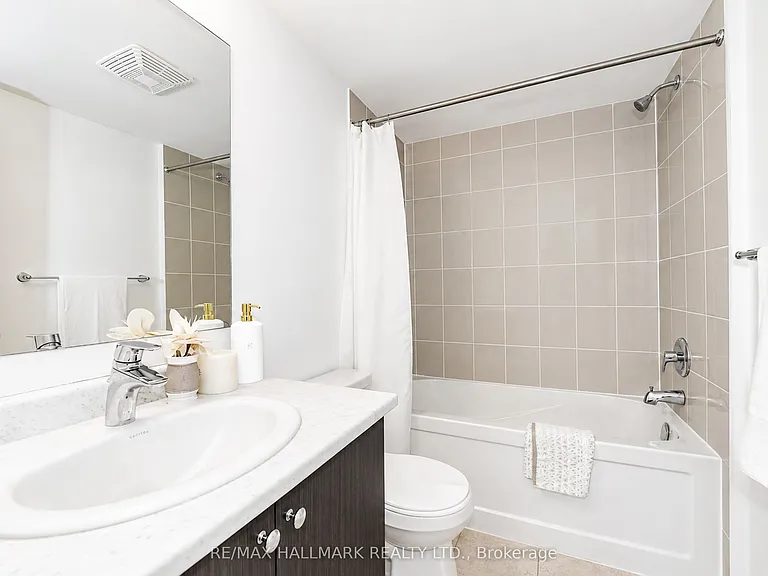 1555 Kingston Rd #212 — Photo 25