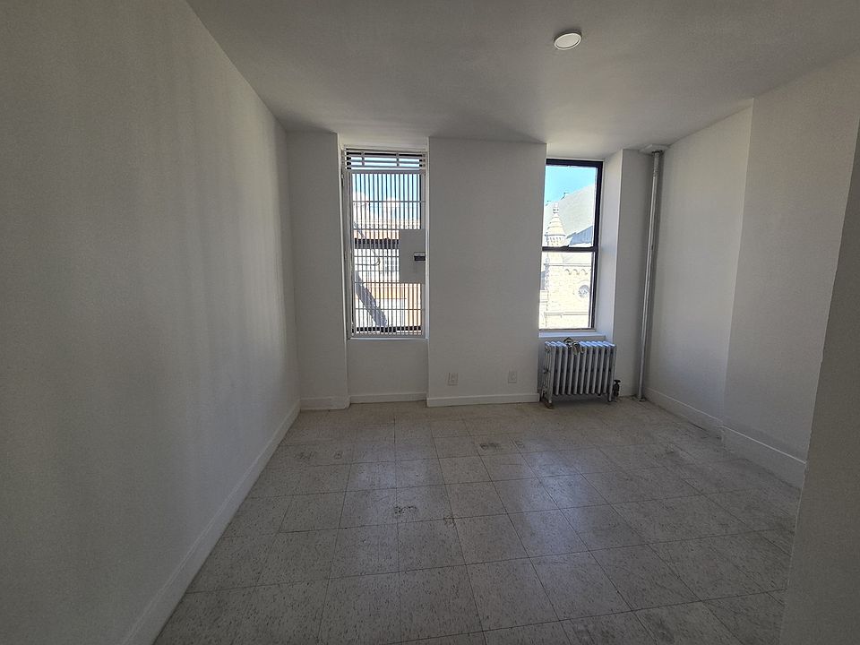 1st image of 442 E 115th St APT 4B